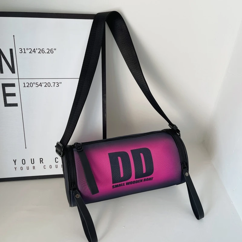 潮酷撞色斜挎包女圆筒包时尚街头休闲单肩包字母潮流运动男女挎包