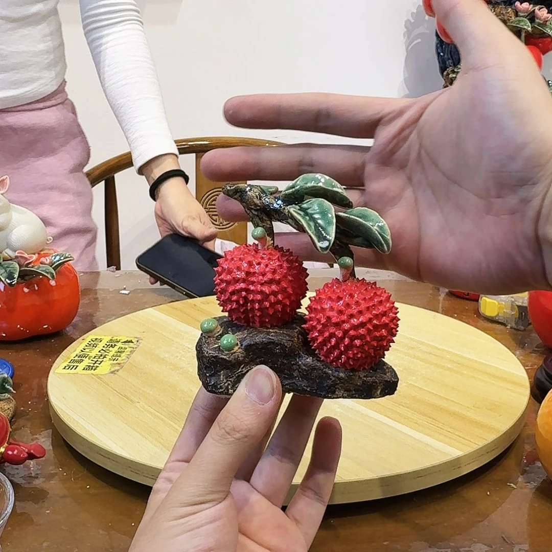 陶瓷双荔枝摆件陶瓷