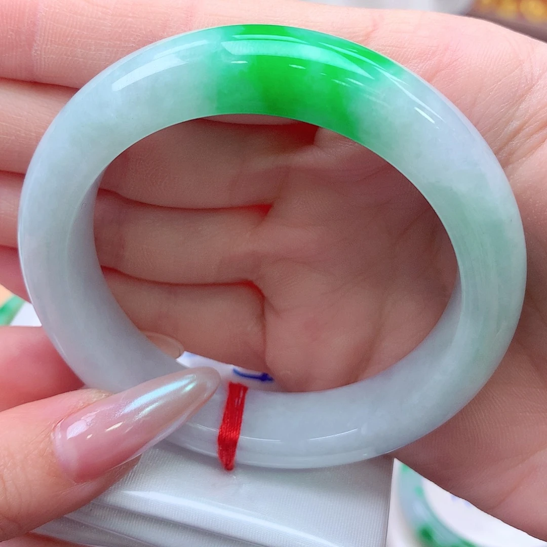 未镶嵌手镯翡翠翡翠