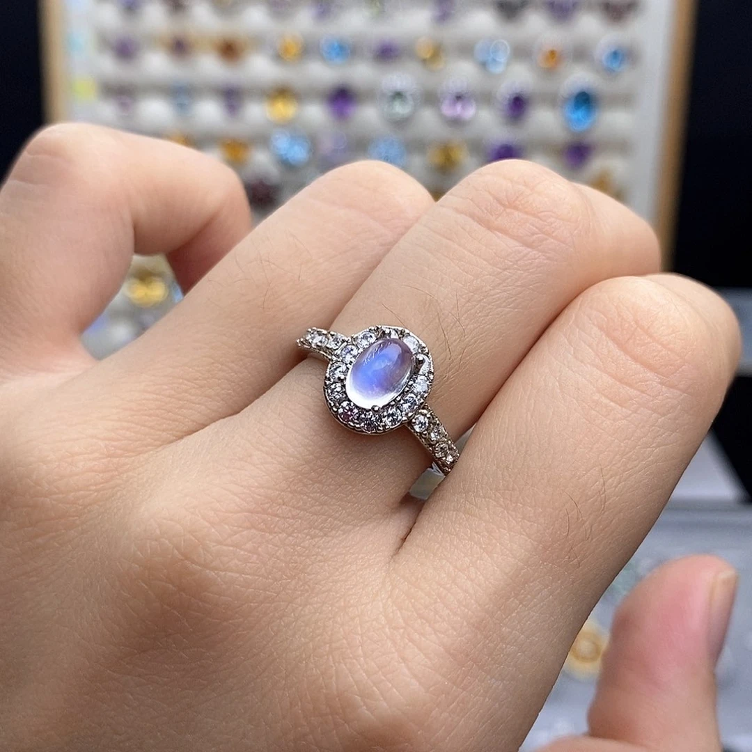 银S925镶嵌戒指月光石E****~（不含证书）