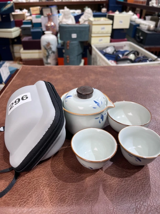 296君子兰一壶三杯旅行茶具