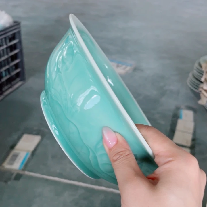 青瓷哈哈哈哈哈哈哈