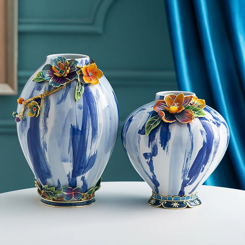 【韵美格】五福献瑞珐琅彩家居饰品手工高温陶瓷工艺品花瓶摆件