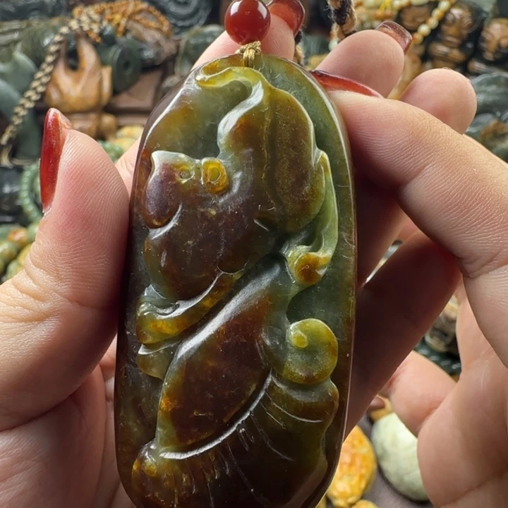 透闪石质玉未镶嵌珠宝奇石