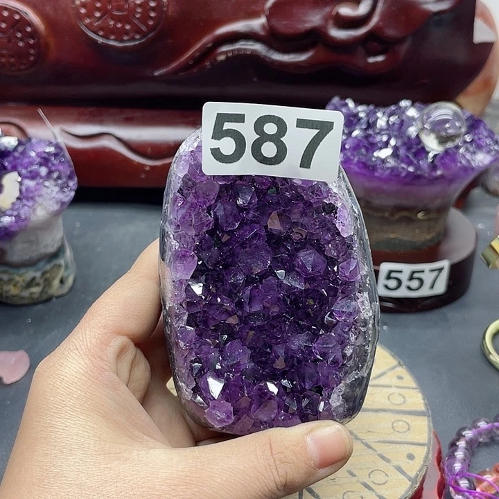 水晶大型摆件（非配饰）未镶嵌