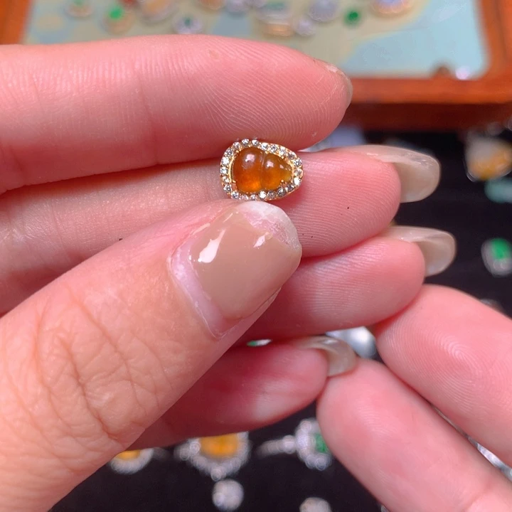 6***3银S925镶嵌翡翠耳饰葫芦