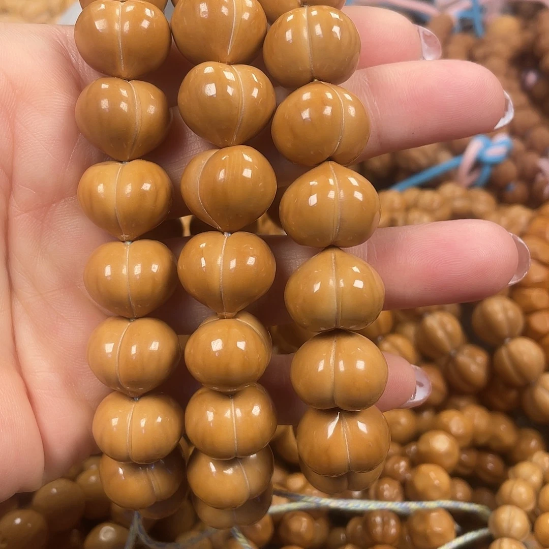 核桃福利屁桃。