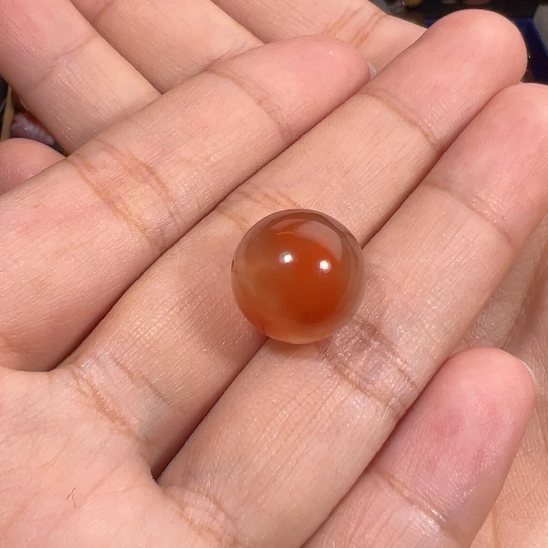黄***榕未镶嵌南红玛瑙珠宝奇石