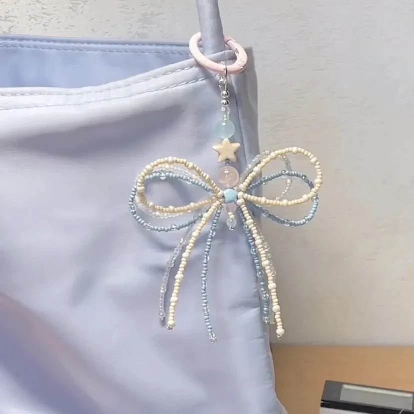 【爱宝】蝴蝶结挂绳手作串珠少女心学生书包ins小挂件手机链挂饰