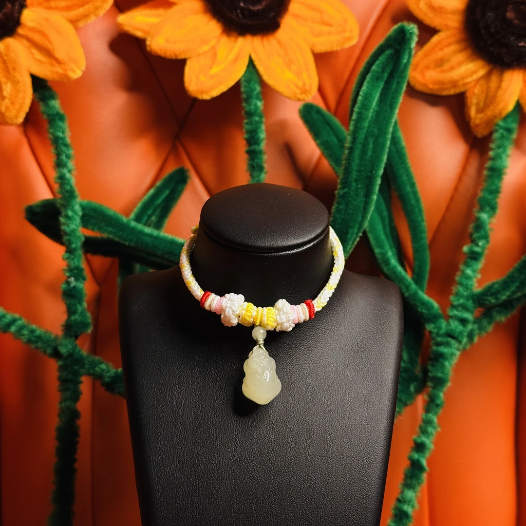 壹屿珠宝 1334 和田玉典藏貔貅手绳