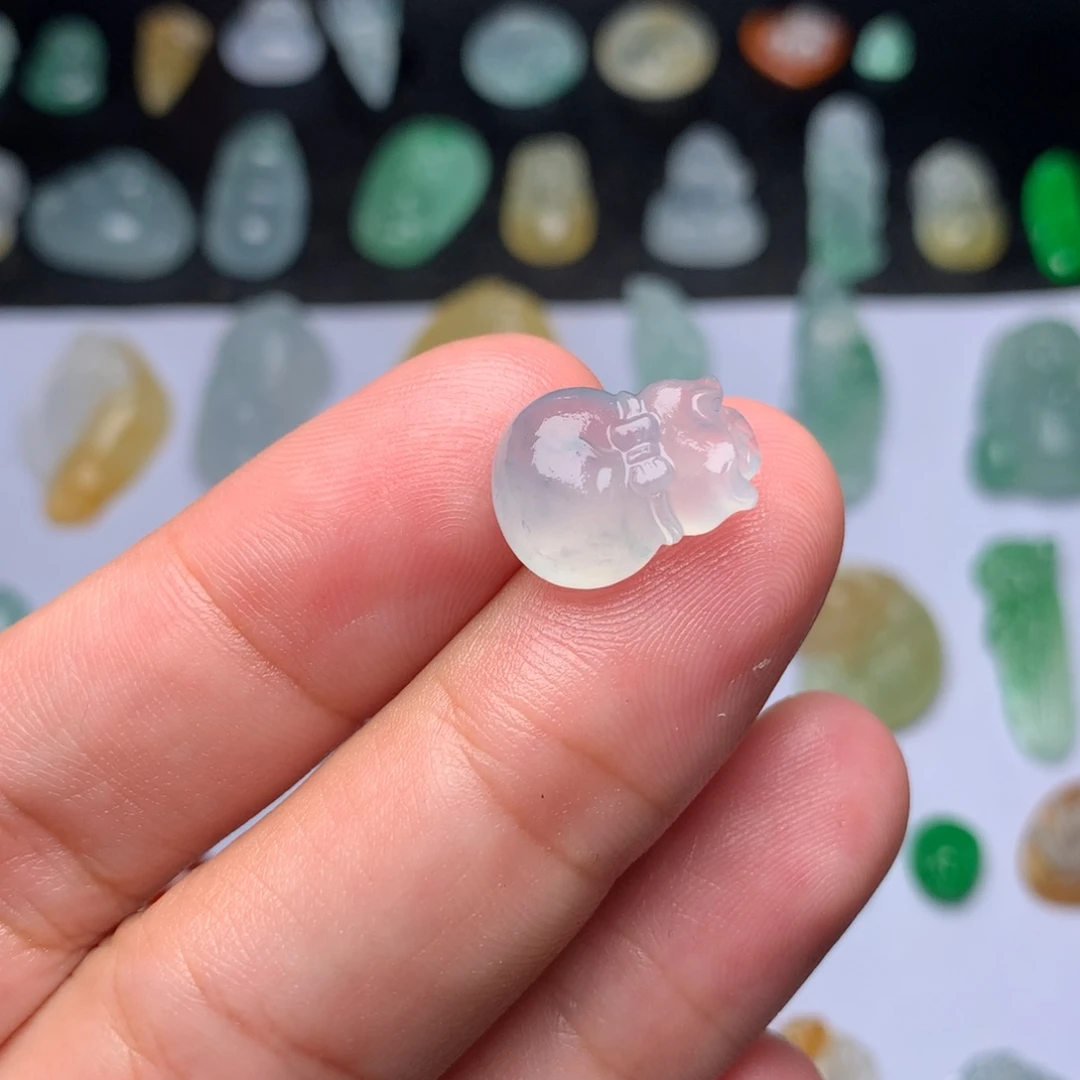 定制翡翠未镶嵌钱袋