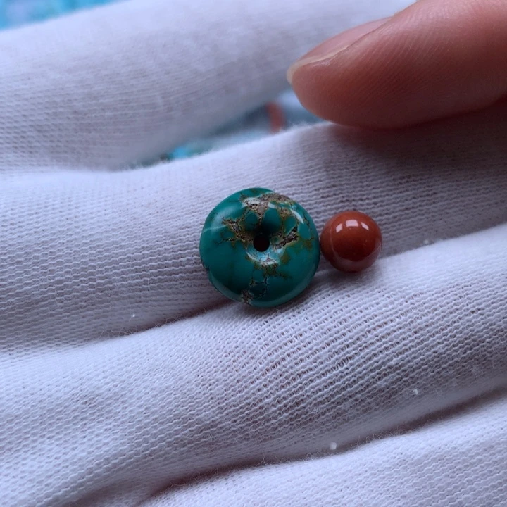 未镶嵌南红玛瑙珠宝奇石