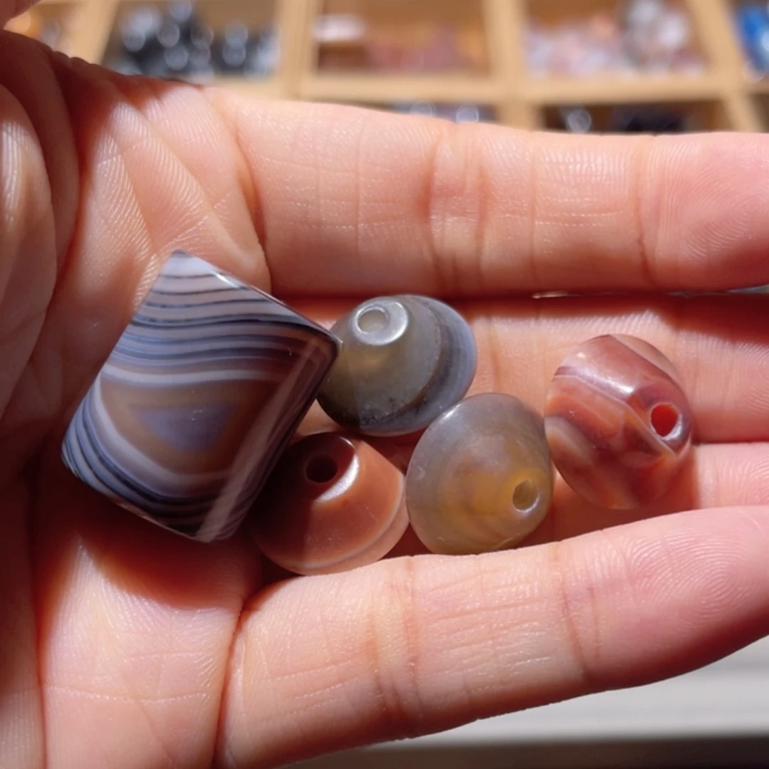 玛瑙/玉髓未镶嵌珠宝半成品