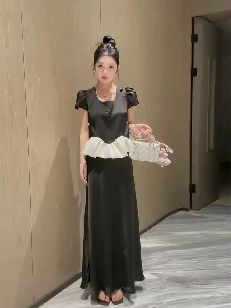 夏季气质新款方领泡泡袖荷叶边立体亮片花朵上衣+半身裙显瘦套装