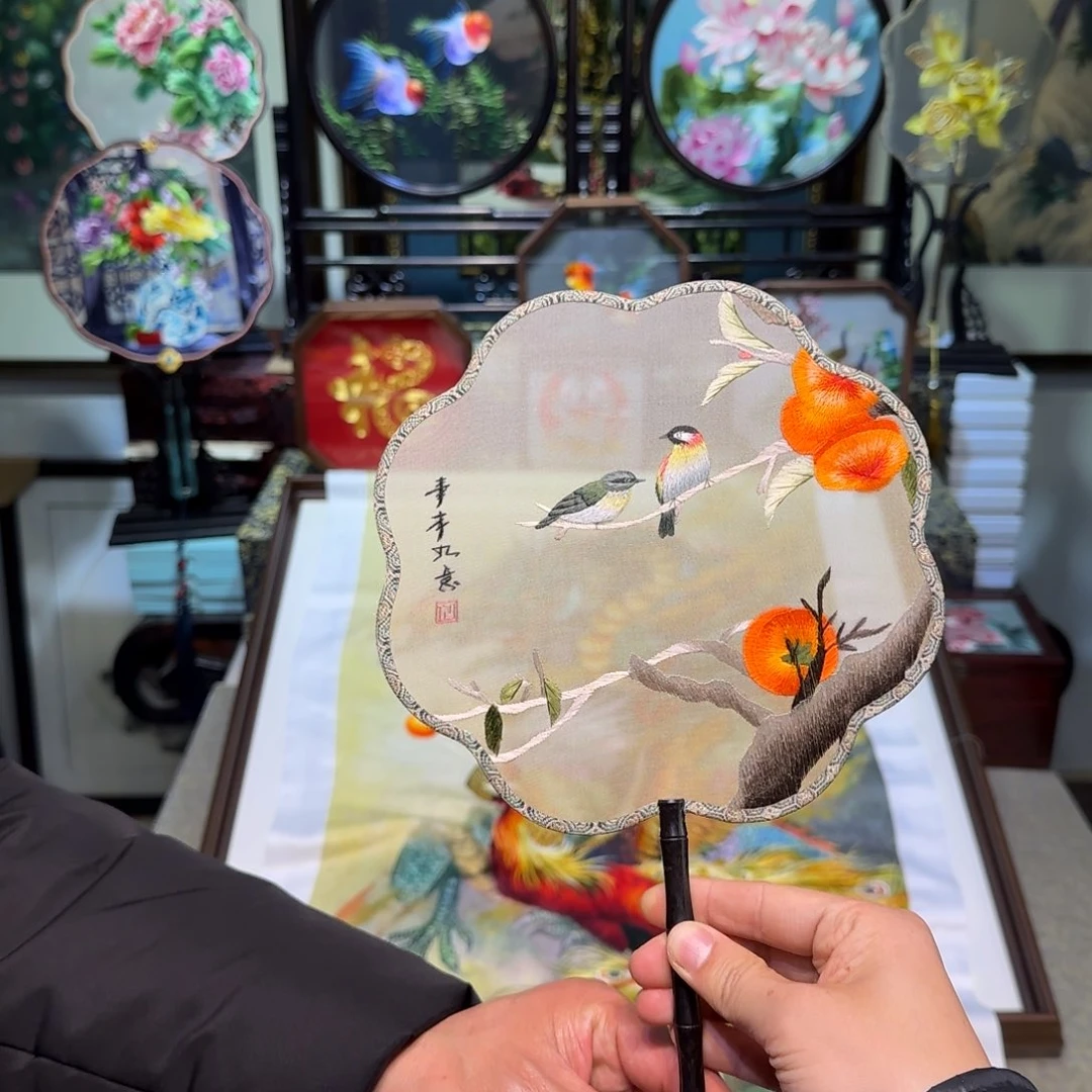 刺绣刺绣工艺精湛