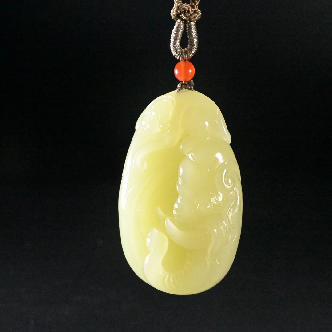 Lot8827 2509300031和田玉黄玉封侯拜相挂件/匡时