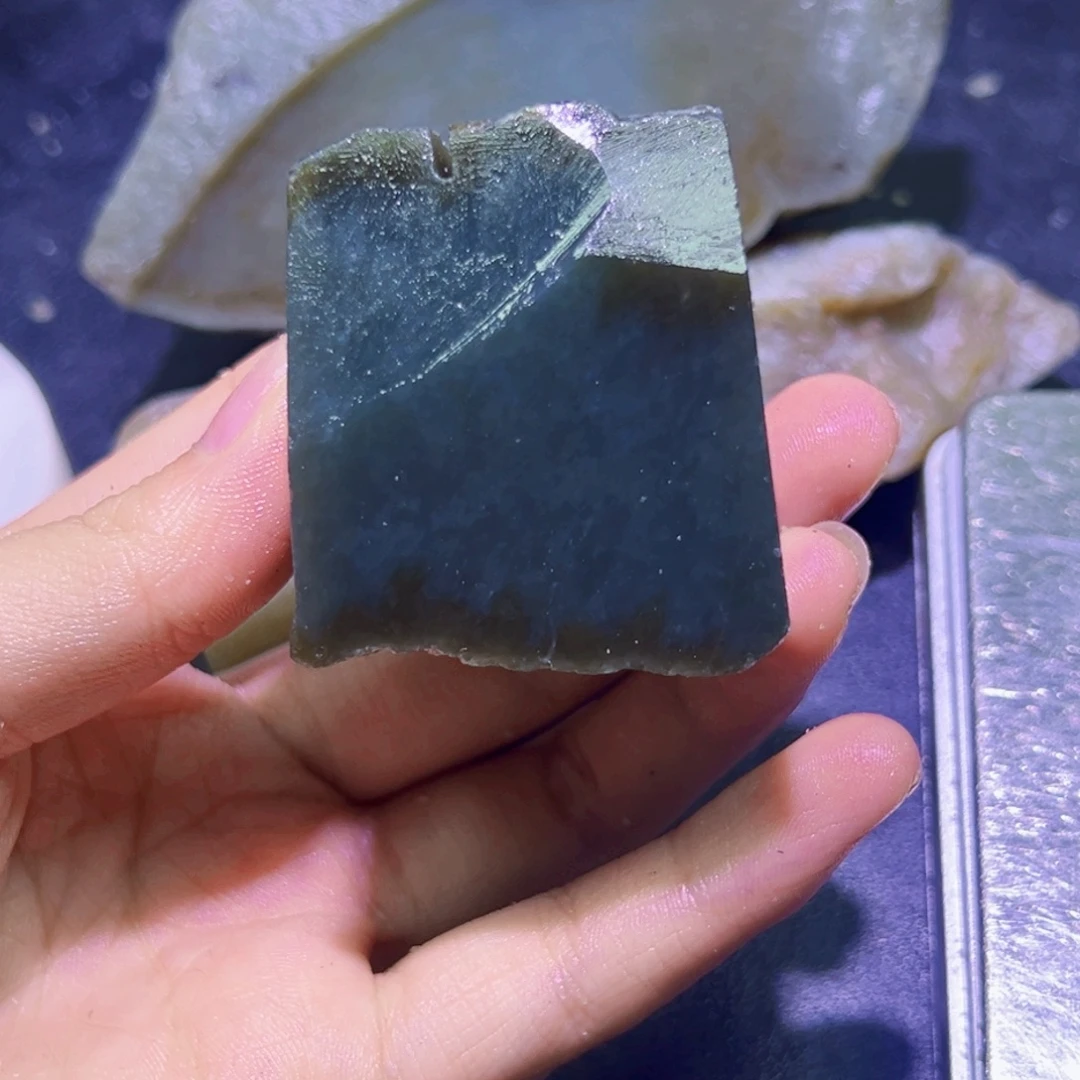 和田玉（糖玉）未镶嵌珠宝半成品