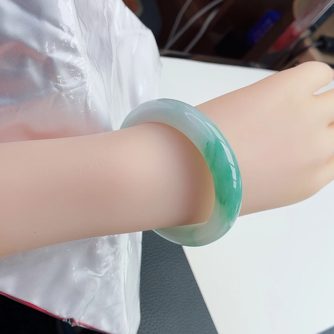 未镶嵌手镯翡翠天然翡翠A货