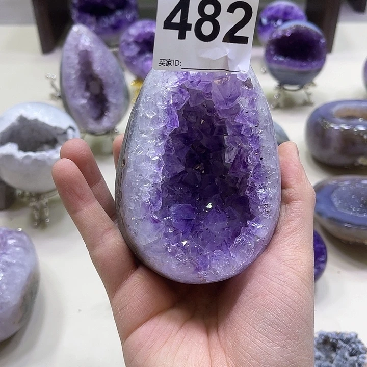 水晶摆件未镶嵌大**子摆件482