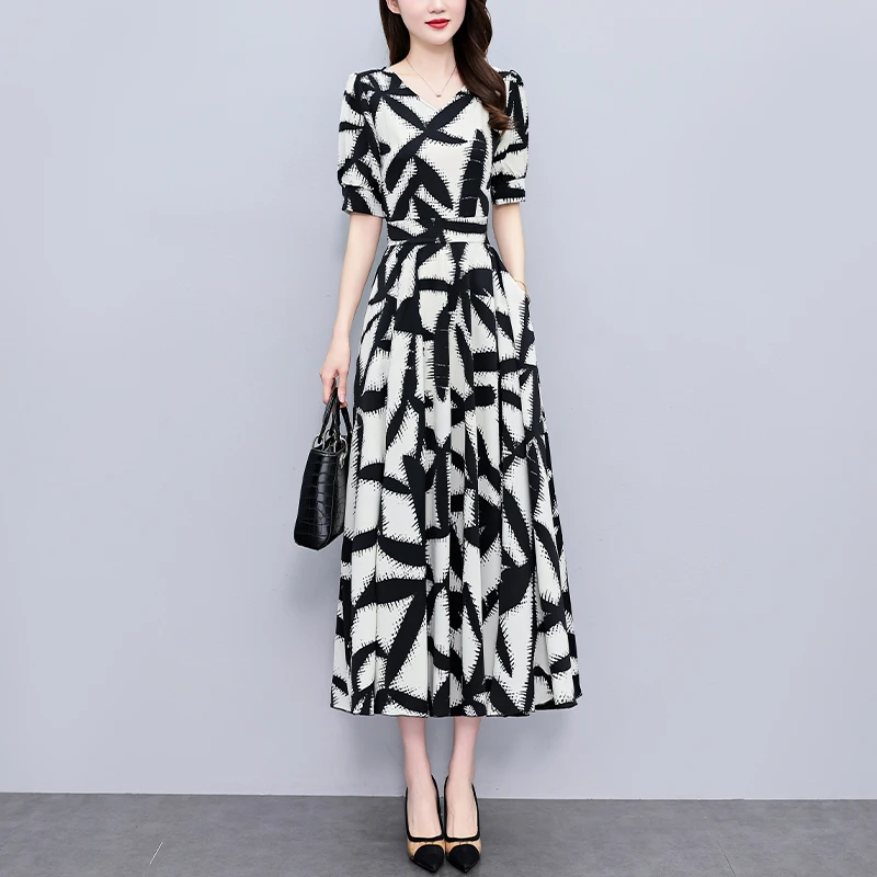 真丝连衣裙女夏长款2024夏季新款缎面大码胖mm收腰显瘦过膝长裙子