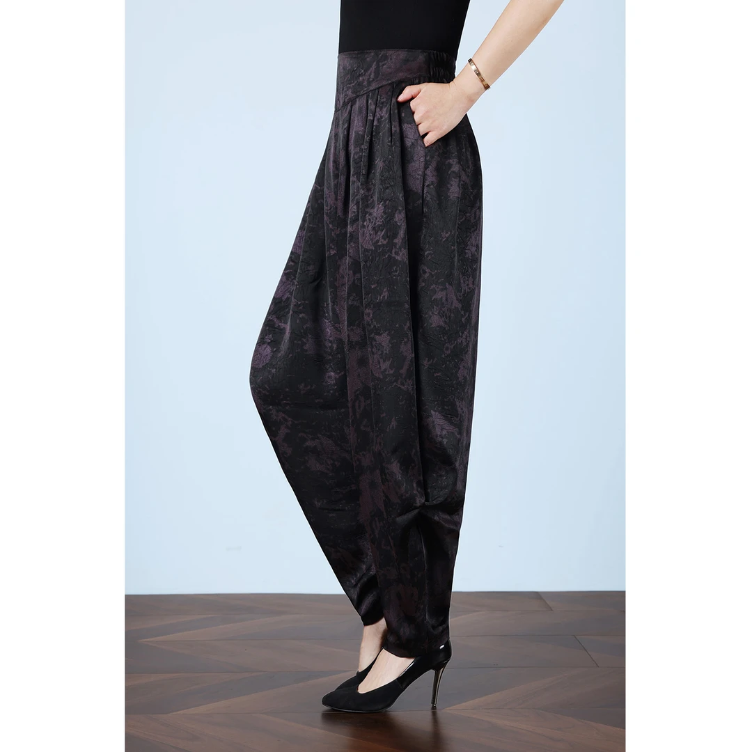 裤子女宽松显瘦大码哈伦裤夏季新款薄款垂感抗皱长裤印花灯笼裤子