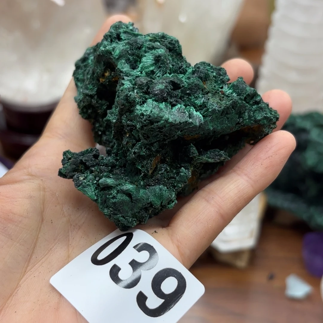 大***棠水晶大型摆件（非配饰）未镶嵌