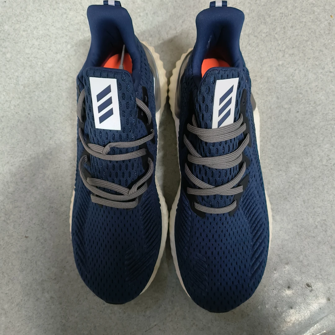 adidas阿迪达斯 Alpha Bounce男女透气防滑减震休闲跑鞋EG1435