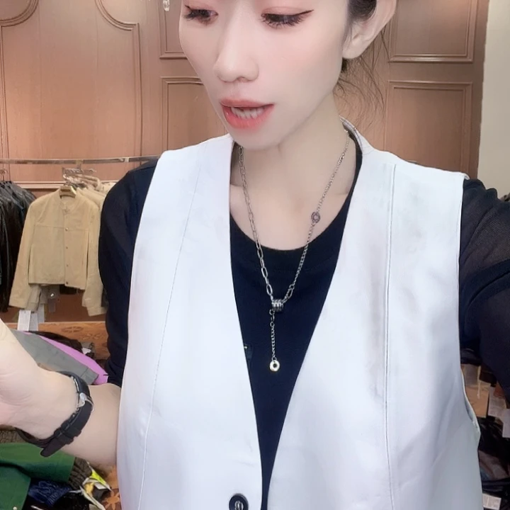 115……125斤皮马甲