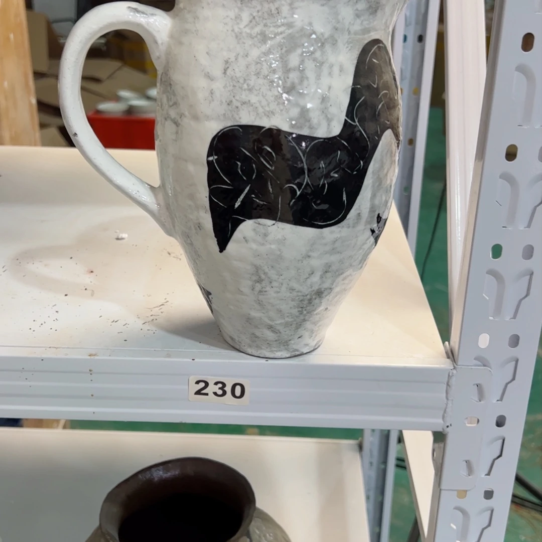 红陶冰*口11高26无孔