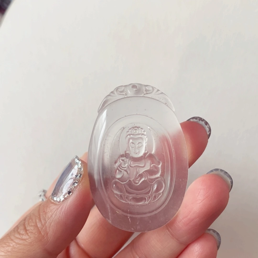 石英质玉未镶嵌颈饰