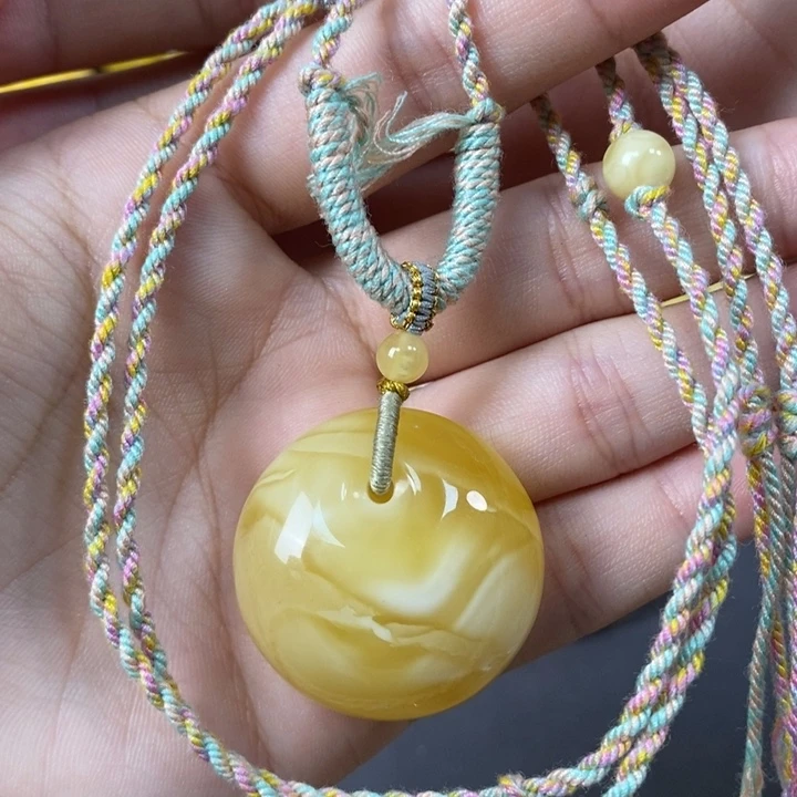 未镶嵌琥珀裸石公主扣