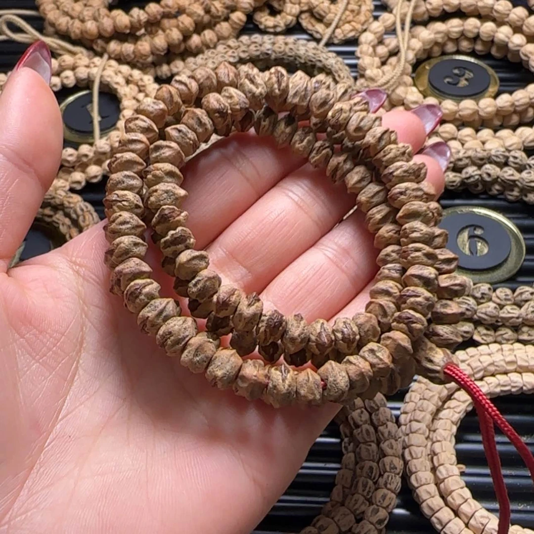 【闪购商品】柏香籽/百香籽吊坠阿*