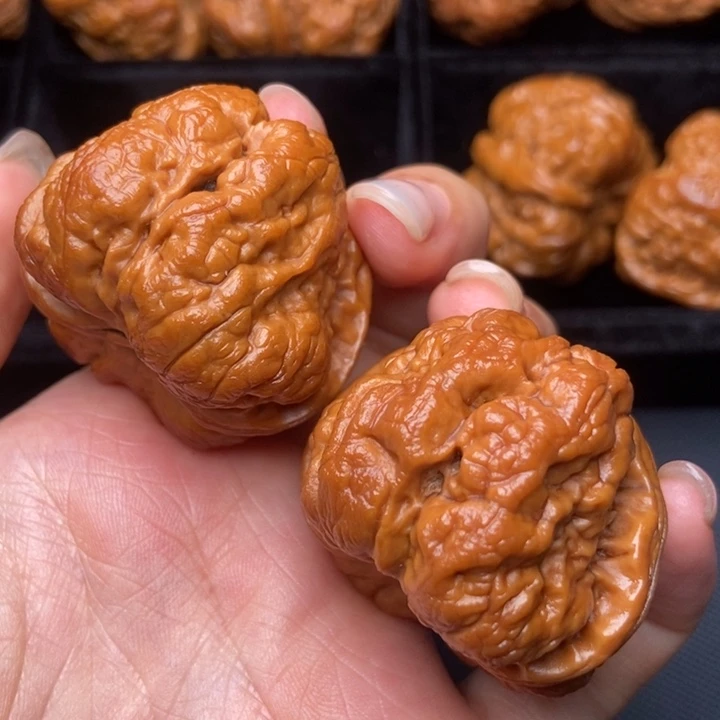 文玩核桃吊坠秦岭核桃