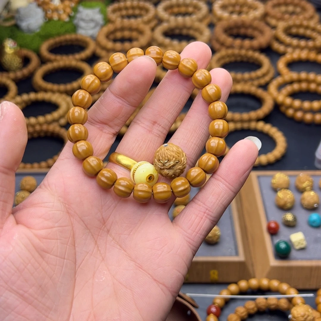 永***恒吊坠猴头核桃鲨鱼➕汉堡➕悟空