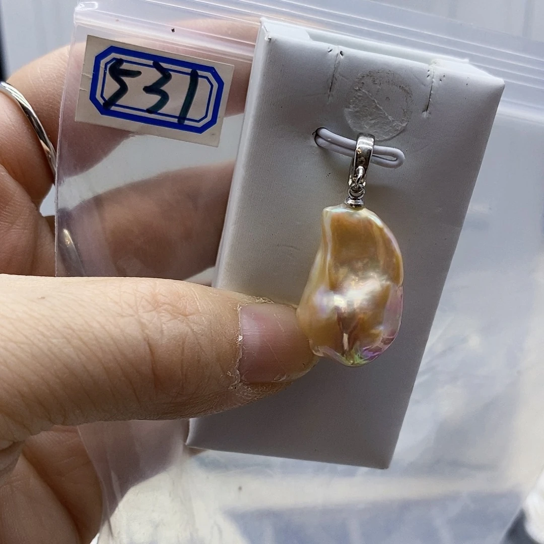 颈饰合金淡水珍珠