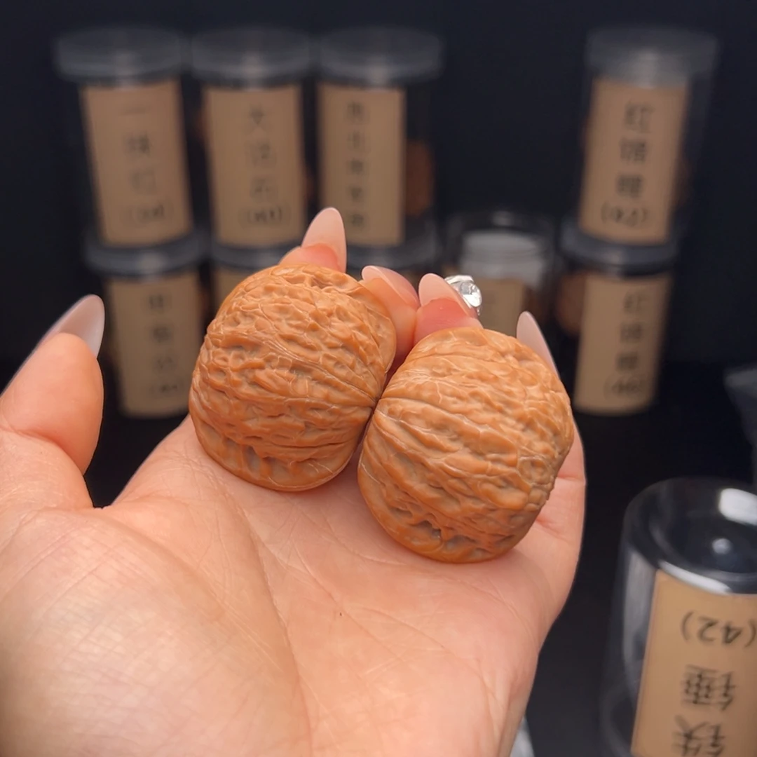 大***咖文玩核桃吊坠铁锤