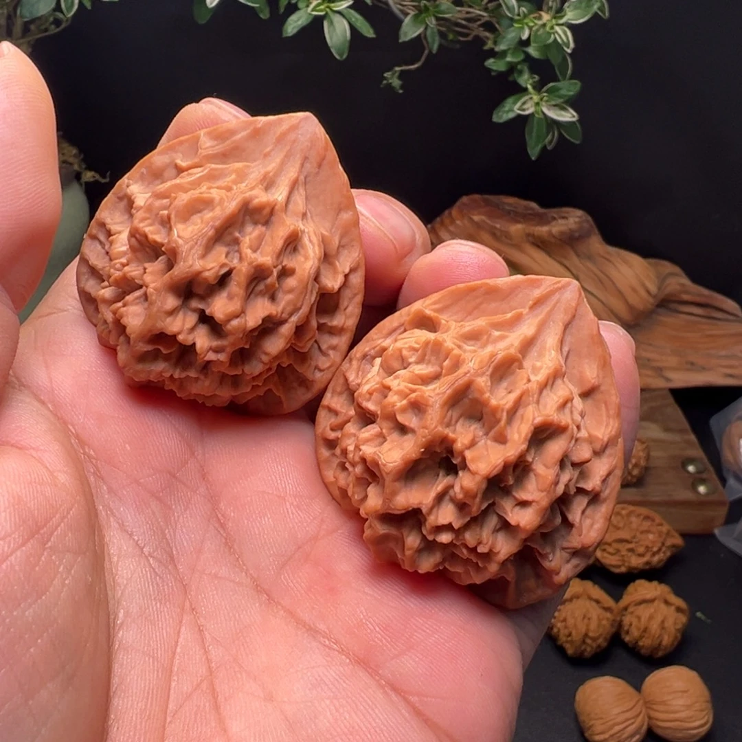 强***哥文玩核桃吊坠狂龙帝王