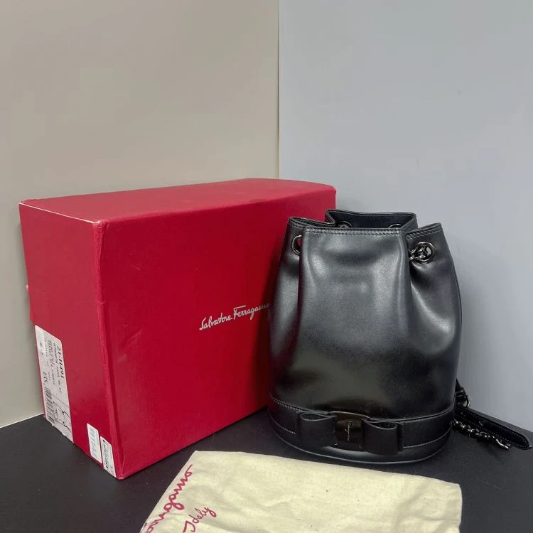 95新/菲拉格慕/包包/[251225NKWC]/C18378305406