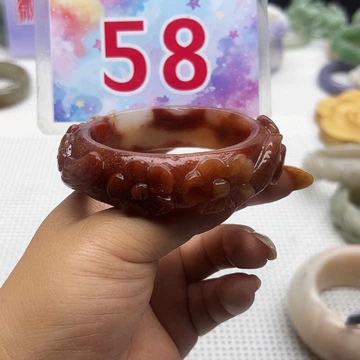石英岩玉手镯未镶嵌