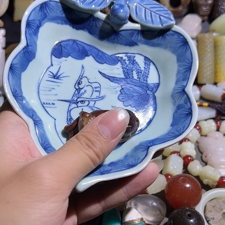 瓷，瓷盘，纯手工制作知*足