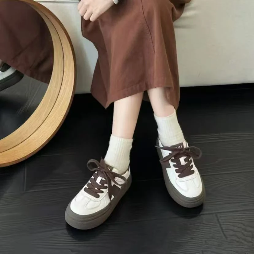 C9659 米/咖绒里  时尚休闲鞋女2025秋季新款舒适百搭小白鞋