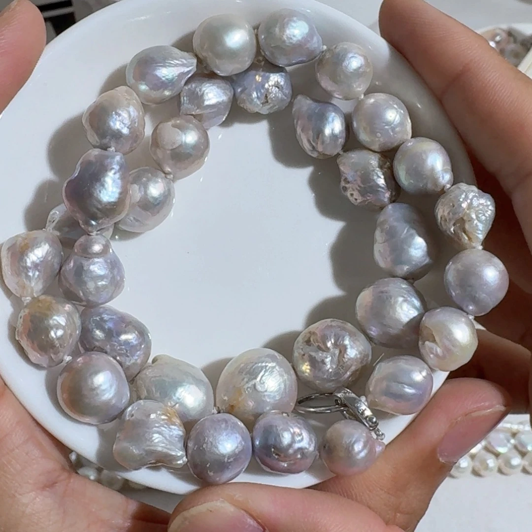 颈饰未镶嵌淡水珍珠