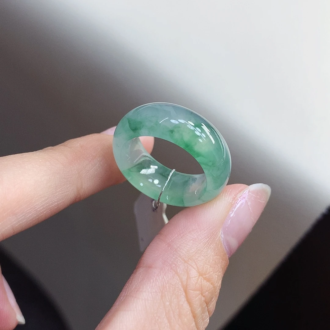 翡翠戒指未镶嵌11-12号