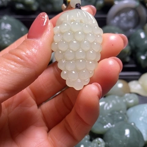 未镶嵌和田玉（糖玉）珠宝奇石