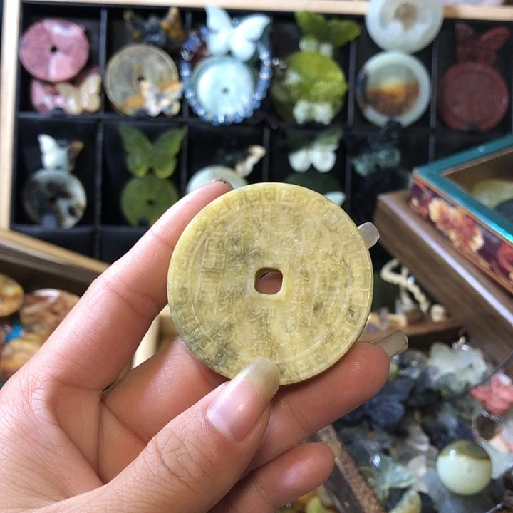 岫玉未镶嵌岫玉挂件