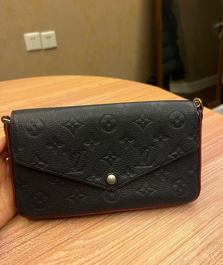 95新 lv斜挎包 JM24134