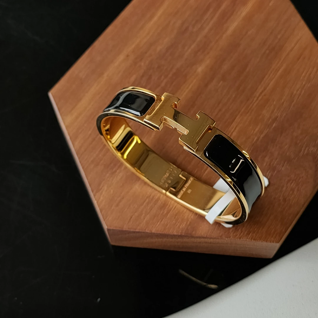 95新 Hermes/爱马仕 Azul-黑金珐琅clic h窄版手镯/45586