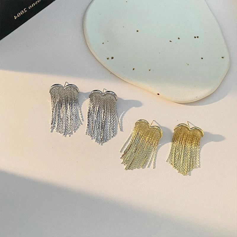 铜合金锆石耳饰 新款时尚耳环流苏冷淡风金属设计感小众潮酷质感