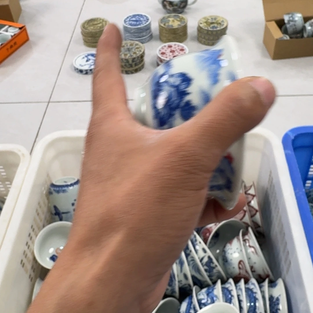 陶摆件富春山居图主人压手杯