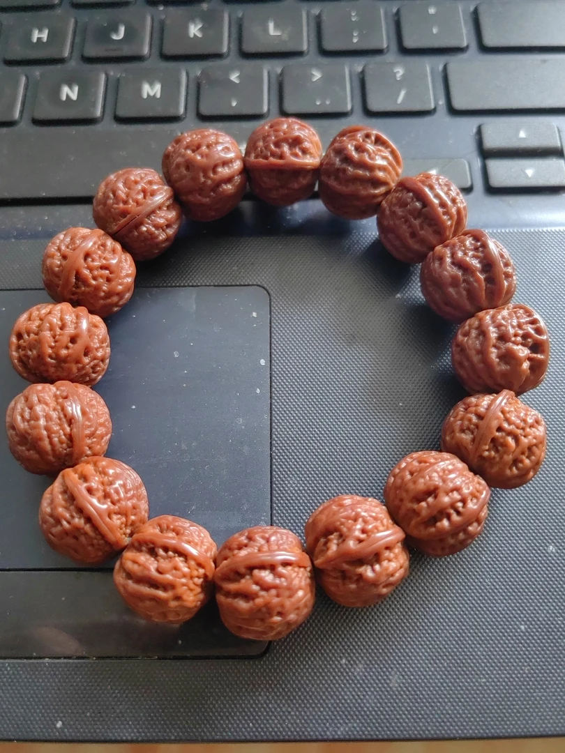 1.7金刚纹皮质小核桃手串，有新串，